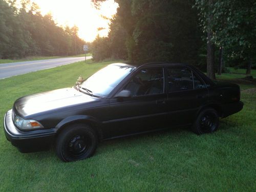 1990 toyota corolla base sedan 4-door 1.6l - many new parts!!