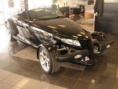 Automatic  leather seats convertible roof  black/black 20k miles