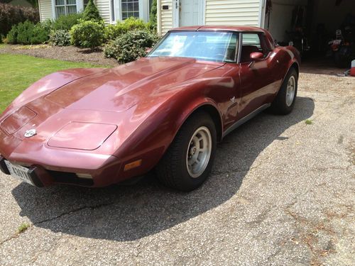 1978 chevrolet corvette base coupe 2-door 5.7l