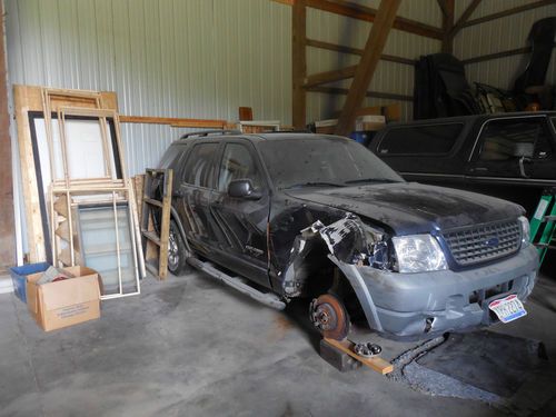 2002 ford explorer xls sport utility 4-door 4.0l wrecked