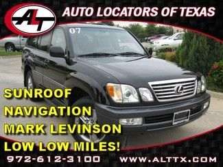 4x4 navigation mark levinson sunroof heated seats back up camera blutooth alloys