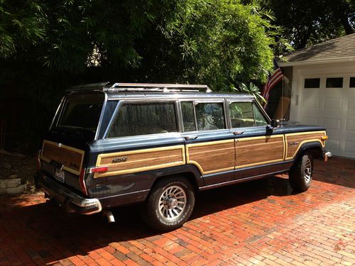 1990 jeep grand wagoneer base sport utility 4-door 5.9l