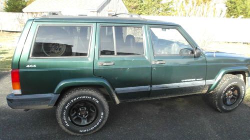 Jeep cherokee 99, 4x4, runs strong, needs minor tlc, 133,xxx miles