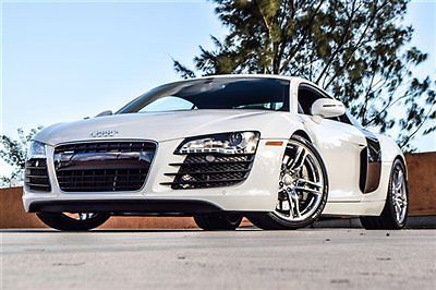 2009 audi r8 - 19&#034; polished wheels - carbon side blades - carbon engine pkg