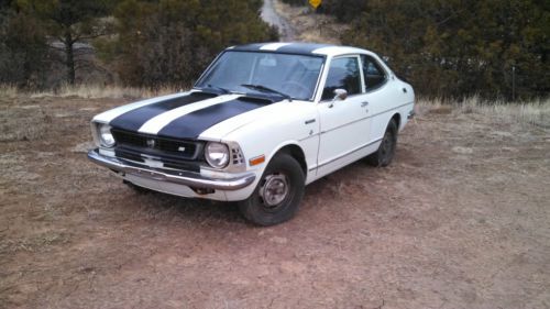 1974 toyota corolla base coupe 2-door 1.6l mango