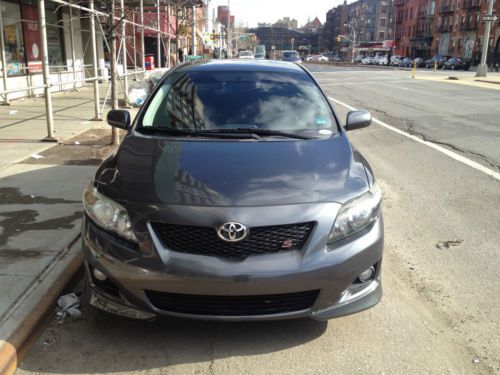 2010 toyota corolla s sedan 4-door 1.8l