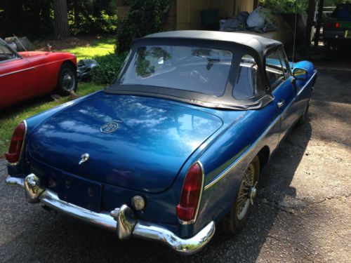 1964 mgb (august 1963 build)