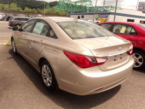 2011 hyundai sonata gls