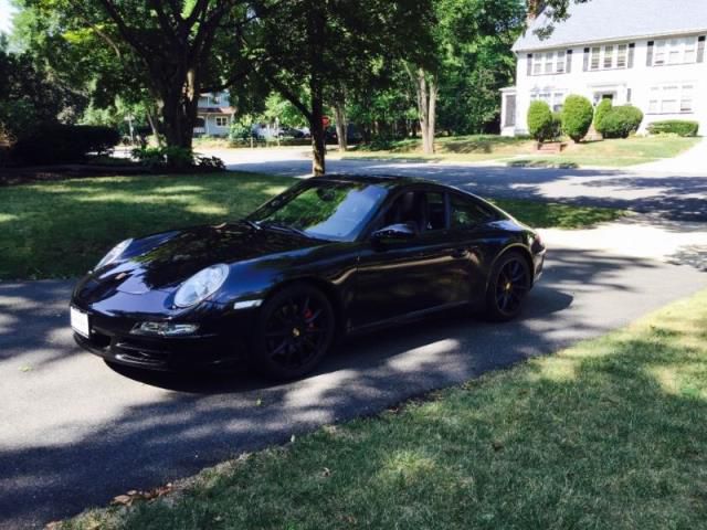 Porsche: 911 carrera s