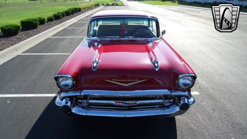 1957 chevrolet bel air/150/210 2 door hardtop