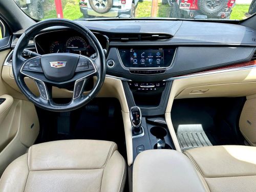 2018 cadillac xt5 awd 4dr luxury