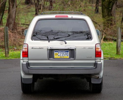 2002 toyota 4runner 4wd 195k mi fully serviced leather garaged!