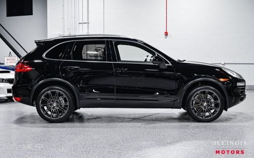 2012 porsche cayenne s