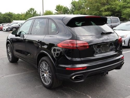 2017 porsche cayenne platinum edition