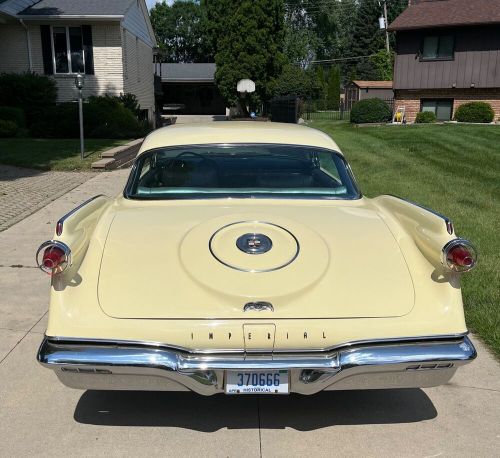 1960 chrysler imperial