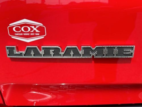 2025 ram 1500 laramie 4x4 crew cab