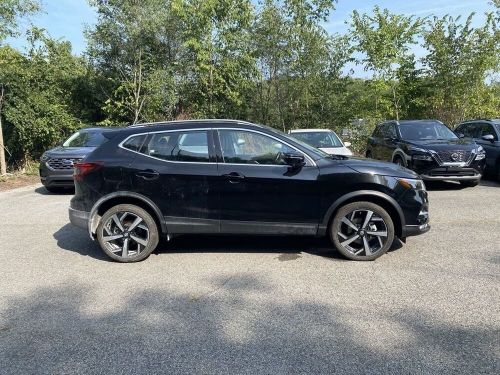 2022 nissan rogue sl