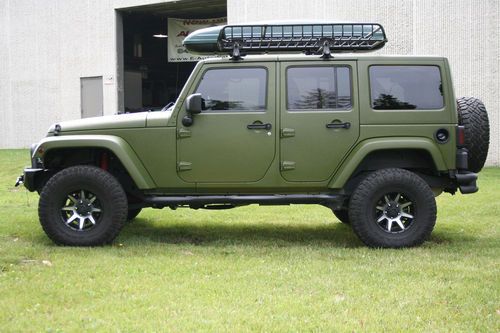 Custom jeep wrangler unlimited, kevlar lined, no reserve!