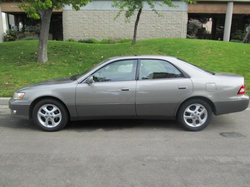 2000 lexus es300 4d sedan under 100k miles stk#226015, no reserve