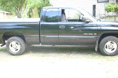 2001 dodge ram 1500 st extended cab pickup 2-door 5.2l