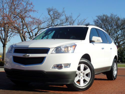 2010 chevrolet traverse lt sport utility 4-door 3.6l, no reserve, 1 owner