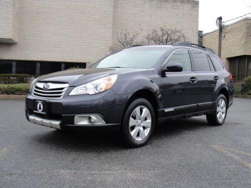 2011 subaru outback limited, navigation, loaded, serviced