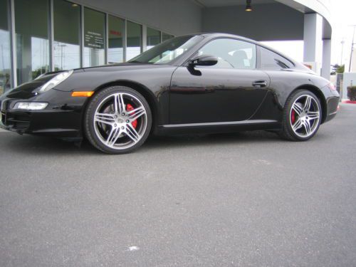 Excellent condition 911 coupe low miles cpo