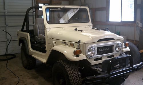 1976 toyota land cruiser fj40