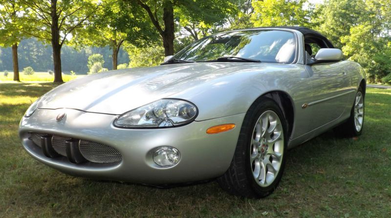 2001 jaguar xkr