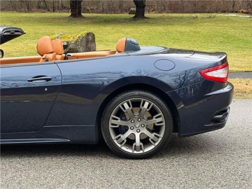 2012 maserati gran turismo sport