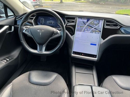 2014 tesla model s 60 sedan tech package