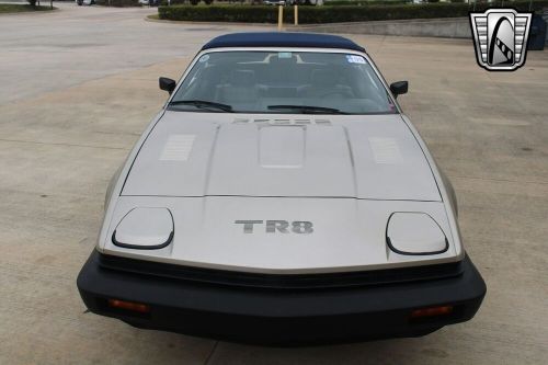 1980 triumph tr8