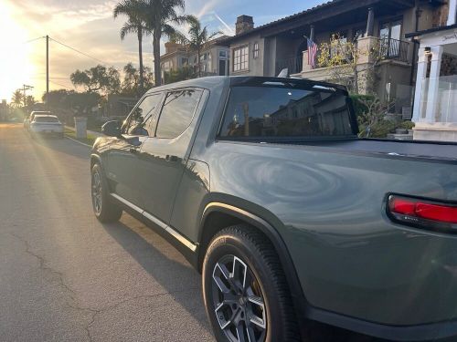 2022 rivian r1t launch edition