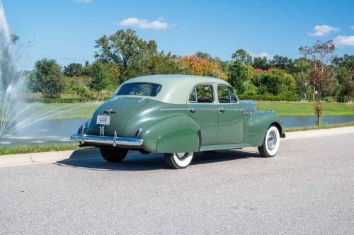 1940 buick roadmaster sedan, great condition