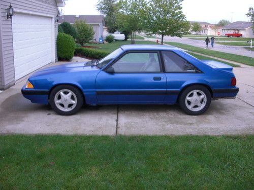 1988 mustang lx hatchback