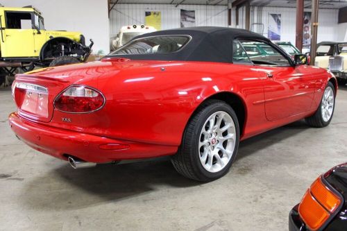 2002 jaguar xkr