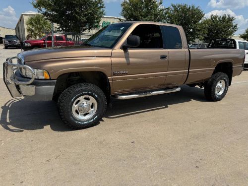 2001 dodge ram 2500 slt 4dr quad cab 4wd lb