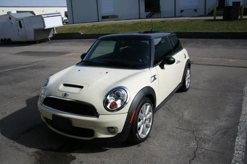 2007 mini cooper s hatchback 2-door 1.6l