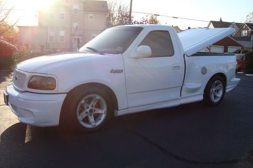 1999 ford f-150 lightning standard cab pickup 2-door 5.4l