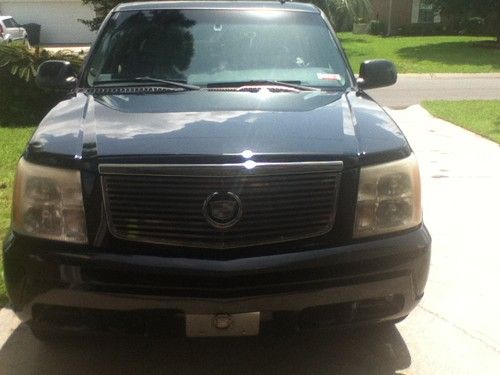 2002 cadillac escalade base sport utility 4-door 5.3l