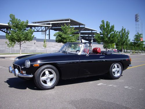 1970 mgb convertible