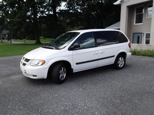 2007 dodge caravan sxt rare cargo van one owner well maintained low reserve