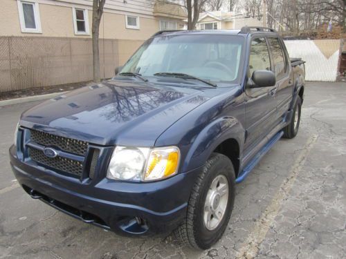 New trade sportrac 4x4 leather sunroof bed cover looks and runs great