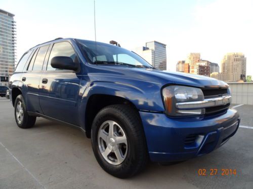 06 chevy trailblazer ls v6 4.2l vortec tv/dvd player auto drives great no rust