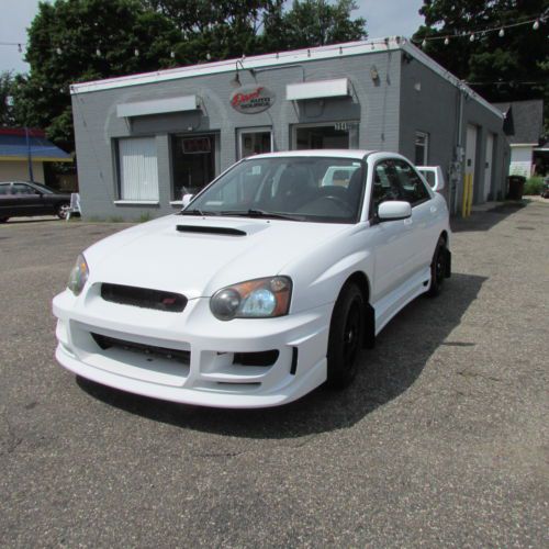 2005 subaru impreza wrx!! 5 speed manual!! clean car!! 2.0 turbo