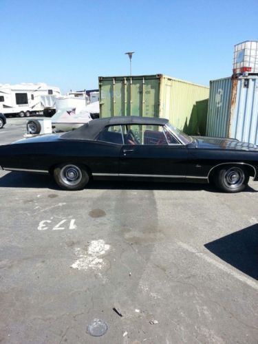 1967 chevy caprice convertible.427 eng. pw.wind,pw.top, air cond.
