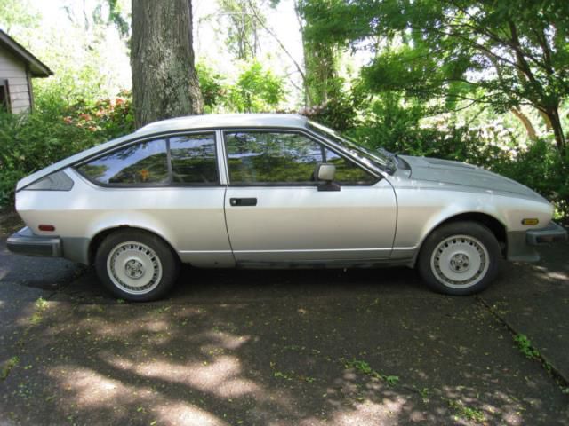 Alfa romeo other 2.5 coupe 2-door