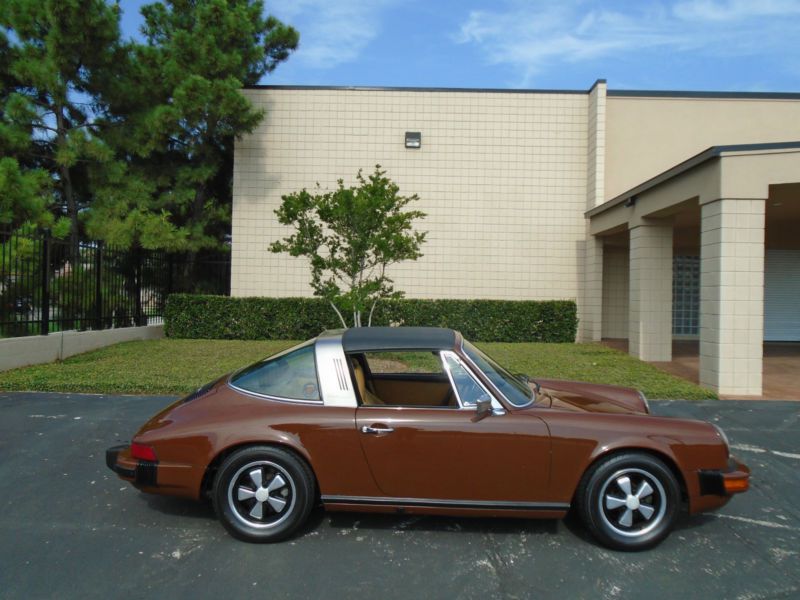 1974 porsche 911 targa