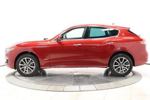 2020 maserati levante granlusso sport utility 4d