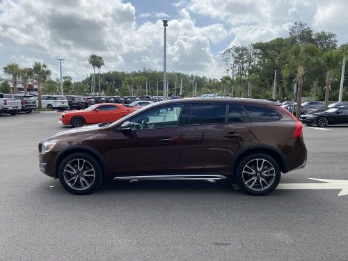 2017 volvo v60 cross country platinum